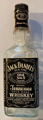 1981 年 Jack Daniels 黑色标签 500 毫升空瓶带红色税印和盖子很好!! — 第 1/4 张图片