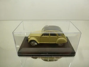 GUISVAL CITROEN 2CV6 - CREAM 1:36? - GOOD CONDITION IN SHOWCASE - Imagen 1 de 4