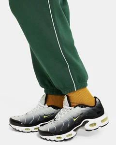 Nike sportswear oversized green sweatpants fleece jogger pants kids girls Medium - Picture 1 of 12