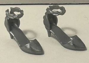 Barbie Mattel Doll Silver Pointy Toe Heels Ankle Strap Arch Feet Shoes - Picture 1 of 5