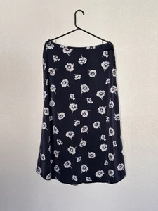 Limited Silk Skirt Women’s Size 10 Navy Floral Side Button 100% Silk - Picture 1 of 7