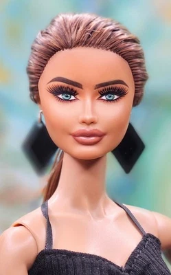 独一无二重绘芭比娃娃仅头部 — 第 1/2 张图片