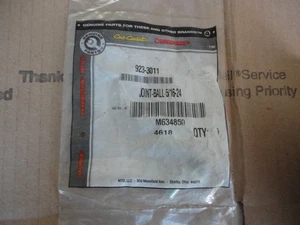 ONE NEW Genuine MTD 923-3011 Joint-Ball-5/16-24 Factory Sealed PKG - Picture 1 of 1