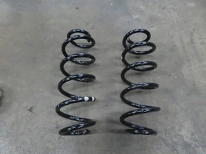 2018 Suzuki Vitara SZ 1.6 Allgrip Petrol - Pair of Rear Coil Springs (B85) - Picture 1 of 2