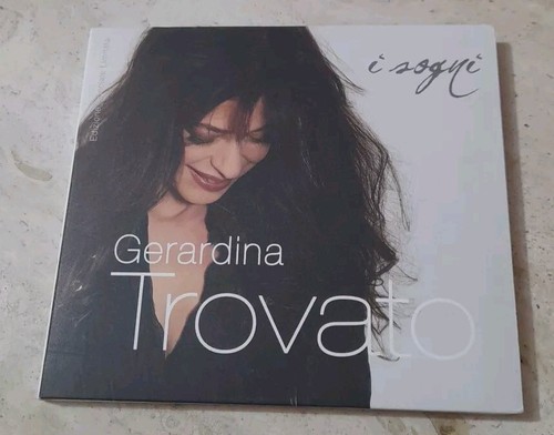 Foto 1 di 8