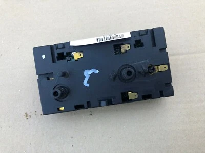 BMW E38 E39 528i 740iL 540i 750iL M5 530i 525i 730i 728i SEAT MEMORY SWITCH LEFT - Image 1 of 2