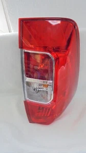 Nissan Navara 2020 Rückleuchte 26555-4KJ0B (1675) - Bild 1 von 8