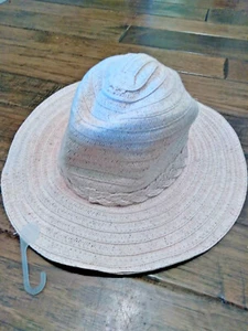 Brand New! Girls Gap Pale Pink Rose Woven Cowgirl Hat Size XS XSmall S Small  - Picture 1 of 1