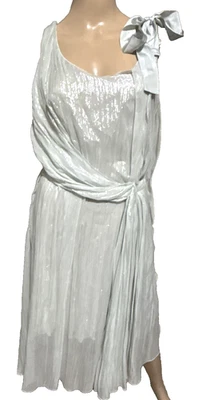 Nina Ricci Runway Bow Shoulder Draped Green Metallic Cocktail Dress US 4 6 FR 38 - Image 1 of 4