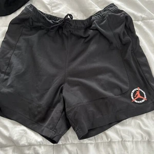 Nike Jordan BB Athletic Shorts Mens XXL Above The Knee - Picture 1 of 4