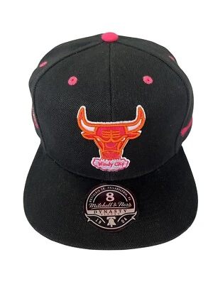 De colección 20 Aniversario Chicago Bulls Mitchell & Ness Talla 8 Mujer’s Sombrero Totalmente Nuevo Foto 1 de 4