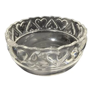 TIFFANY & CO CRYSTAL HEARTS BOWL WITH HEART MOTIF AT RIM HEARTS BY TIFFANY - Picture 1 of 11