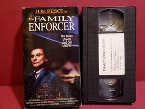 VHS The Family Enforcer - Joe Pesci - Rare HTF 1992 release - BUY2GET1 - Imagen 1 de 3