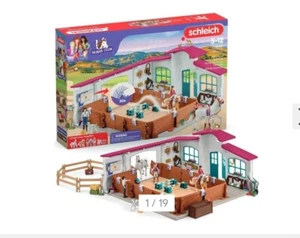 Schleich 42639 - Horse Club sala de equitación Peppertree - NUEVO Y EMBALAJE ORIGINAL - DHL envío inmediato - Imagen 1 de 3