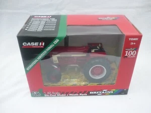 BF43294 Britains Farm Case International Harvester Farmall 1066 - Bild 1 von 2