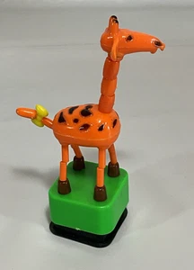 Vintage Giraffe Thumb Push Button Puppet Toy Collapsible Made in Hong Kong - Picture 1 of 5