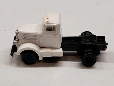 CMW Mini-Metals Semi Tractor Truck Undecorated White Cab N-Scale Fast Shipping - Image 1 of 4