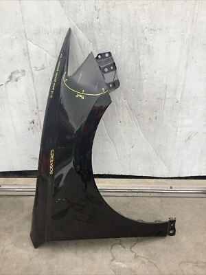 2013 2014 2015 2016 2017 2018 LEXUS ES350 ES300H guardabarros lateral derecho OEM Foto 1 de 4