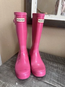 Hunter Girls BRIGHT PINK Waterproof TALL Rubber RAIN BOOTS US Girls Youth 3 - Picture 1 of 6