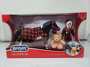 Pajama Party-2024 Limited Edition Holiday Exclusive-Breyer Traditional - Picture 1 of 6