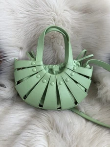 Bottega Veneta Shell Bag Pistachio Green Cut Out Small Leather Tote - Picture 1 of 10