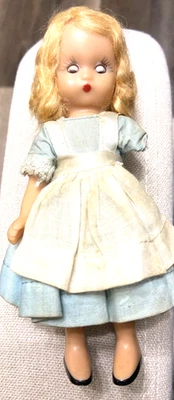 Кукла Nancy Ann Storybook, на запчасти, светлое синее платье, Алиса в стране чудес? - Изображение 1 из 4