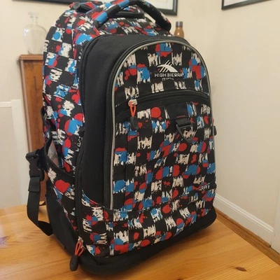 Mochila con ruedas High Sierra Chaser - 20" rojo/blanco/azul/negro - EXCELENTE Foto 1 de 4