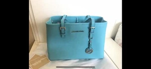 Authentic Michael Kors Jet Set Travel Medium East West Tote - Picture 1 of 5