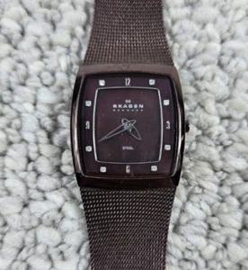 Reloj de cuarzo Skagen Denmark 380 SMM delgado de acero 30 mm correa de malla marrón original - Imagen 1 de 4