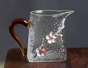 320ml Plum Flowers Heat Resistant Glass Tea Pitcher Hammered Cha Hai Jug Teaware - Foto 1 di 12