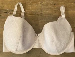 Adrienne Vittadini Full Coverage Nylon Blend Underwire Bra Size 38D - Picture 1 of 9