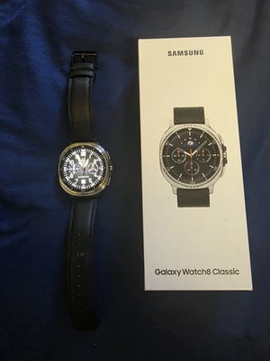 Samsung Galaxy Watch8 Classic 46 mm acero inoxidable negro (2025) Foto 1 de 3