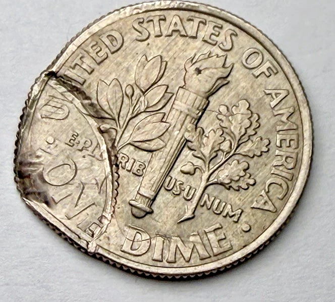 2000-D Mint Error (Damage?) Double Struck? US 10c ~ WOW ~ Y93 - Image 1 of 4