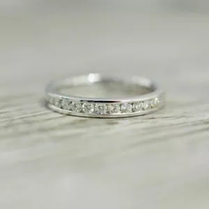 Jubiläumsring 1,50 kt simulierter Diamant 14 kt Weißgold Ehering Größe 8,5 - Bild 1 von 3