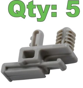 (5) New GM 19257421 Wiring Harness Retainer - Bild 1 von 4