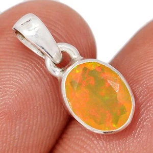 Natural Faceted Ethiopian Opal 925 Sterling Silver Pendants Jewelry CP74786 - Picture 1 of 1