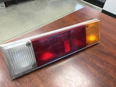 Conjunto de luz trasera derecha Mercury Capri 1975 1976 1977 usado Ford Hella Foto 1 de 4