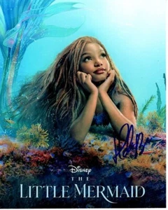 Foto firmada de Halle Bailey 8x10 de Disney la Sirenita Ariel con holograma certificado de autenticidad - Imagen 1 de 2