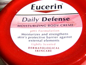 Eucerin Daily Defense Moisturizing Body Creme 8.4oz, LOT OF 5 - Picture 1 of 9