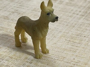 1:12 Vintage Puppenhaus Miniatur Haustier Kunststoff Hund - Bild 1 von 7