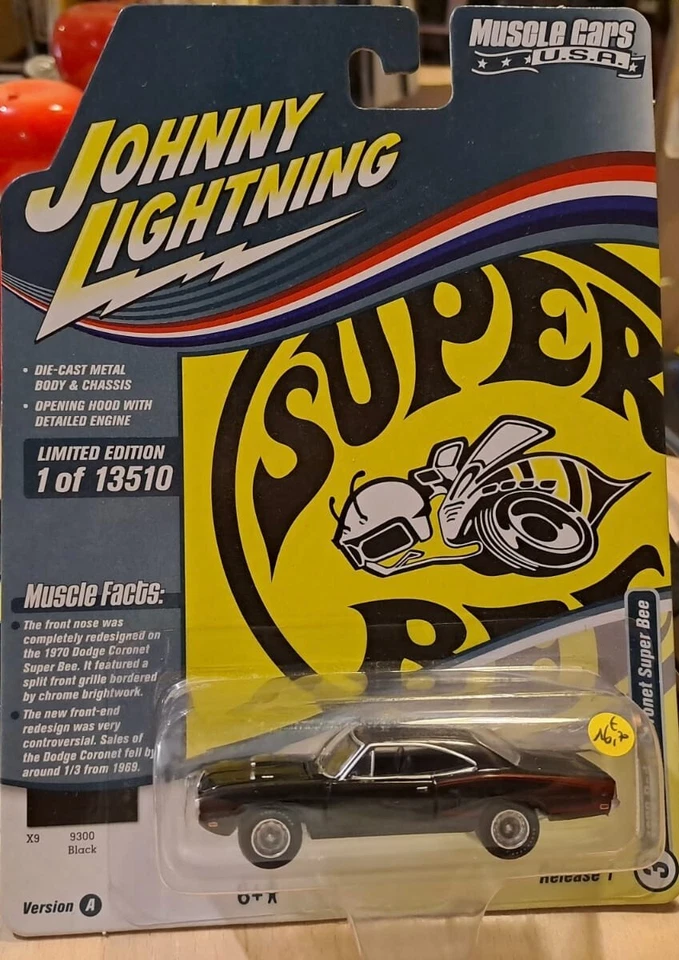 DODGE CORONET SUPER BEE 1970 JOHNNY LIGHTNING 1/64 PREMIUM LIMITED EDITION A - Photo 1/1