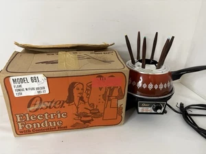 Vtg Oster Electric Fondue Pot & Forks Deep Red Model 691-17 Working Tested - Picture 1 of 13