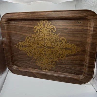 Bandeja de TV retro vintage patas plegables bandeja para regazo marrón dorado harina de lis años 70 MCM EN MUY BUENA CONDICIÓN Foto 1 de 4