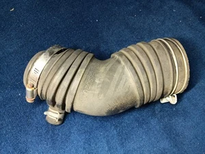 Toyota Pickup 4Runner 3VZE 3.0 V6 Air Intake Boot W Clamps 17881-65020 Damaged - Bild 1 von 6