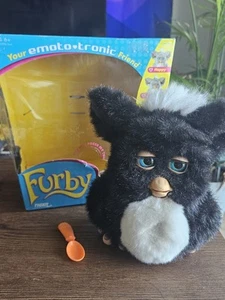 Furby Emoto-Tronic Friend – Black & White, Blue/Green Eyes – Working - Picture 1 of 3