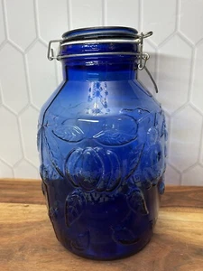 VINTAGE COBALT BLUE GLASS 10.5" APOTHECARY JAR W/ LID Italy - Picture 1 of 16