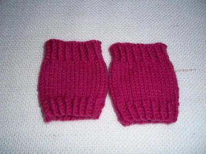 Handgestrickte Babystulpen - Bild 1 von 1
