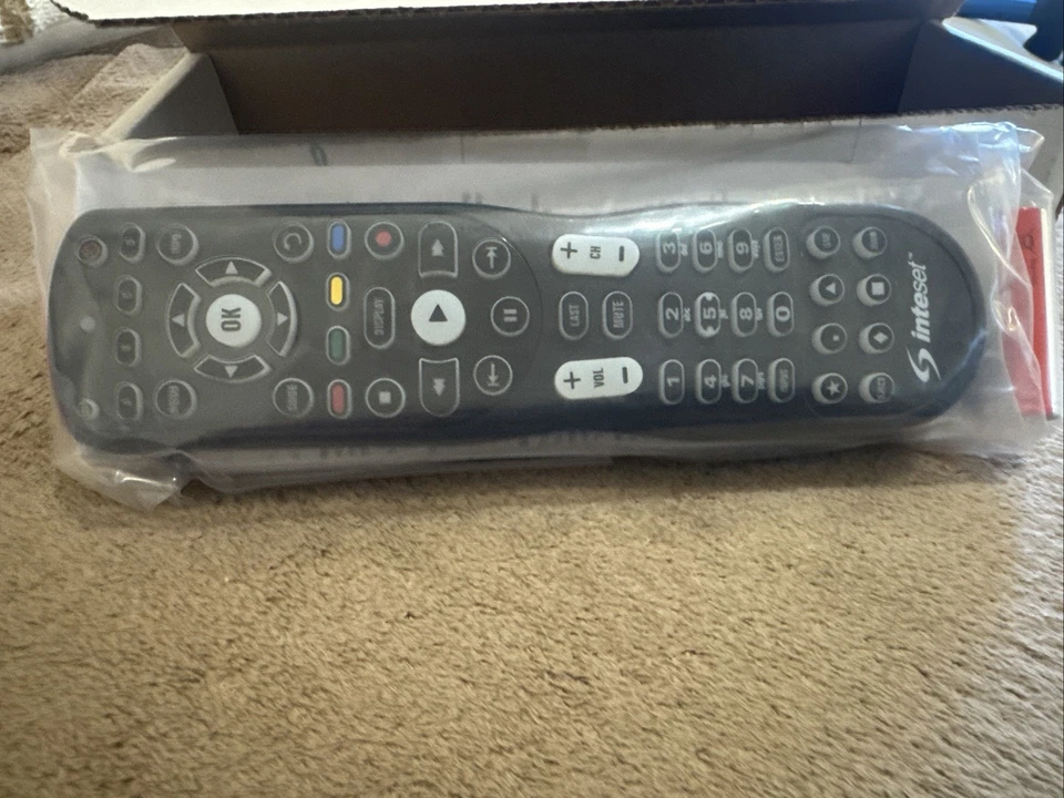 Inteset 4 in 1 Universal Backlit Apple TV Xbox One Roku WMC Learning IR Remote