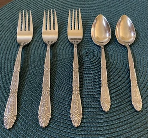 Oneida Mitgift Artistry Edelstahl 2 Teelöffel & 3 Tafelgabeln Besteck Vintage - Bild 1 von 6
