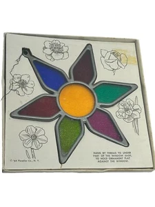 Vintage 1964 Window Vue Star Flower Plastic Sun Catcher No 661 Hong Kong w/ Box - Picture 1 of 5